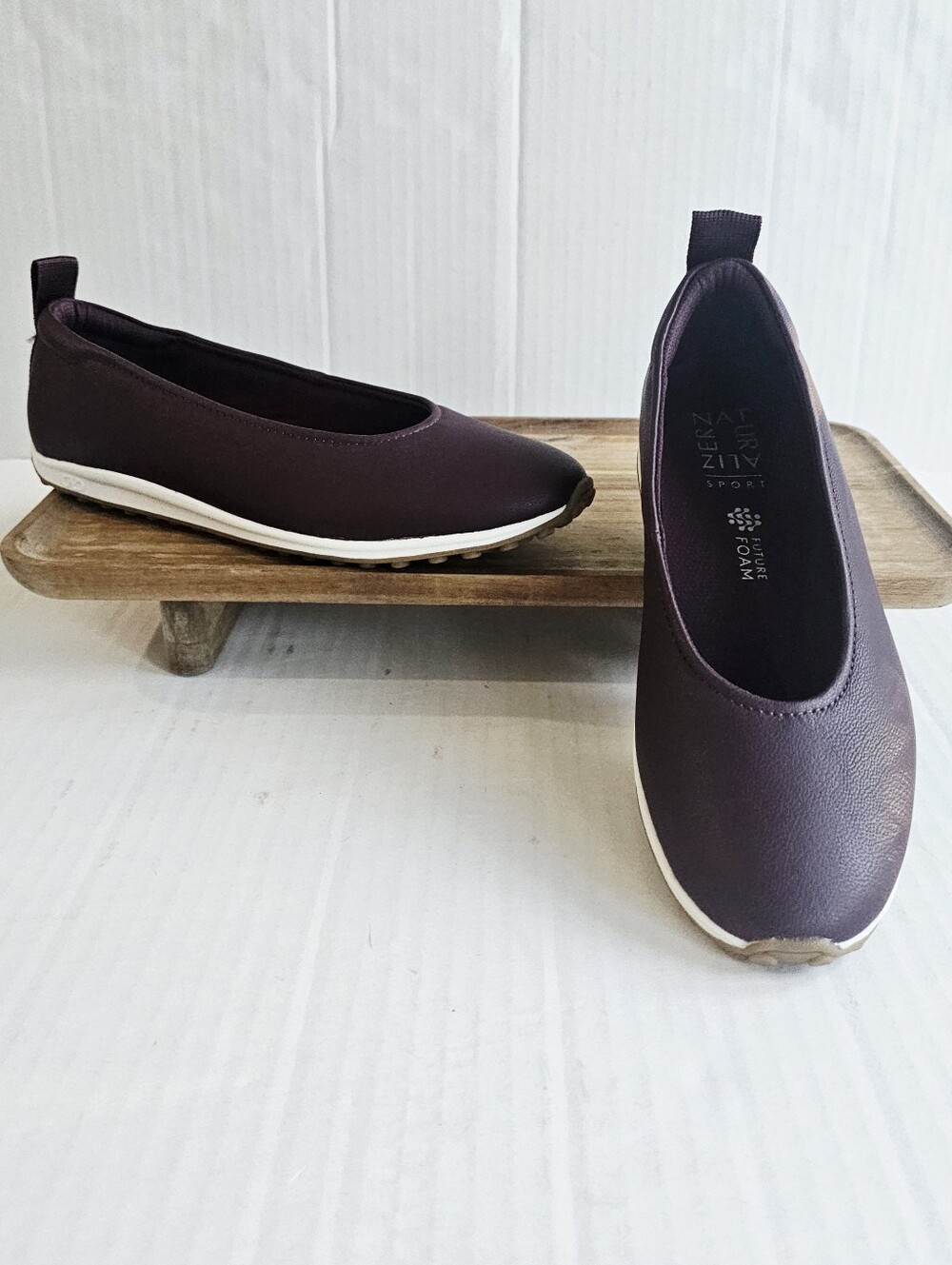 Naturalizer Carla Sport Ballet Flats Size 6.5 Maroon Leather Flexible Cushioned